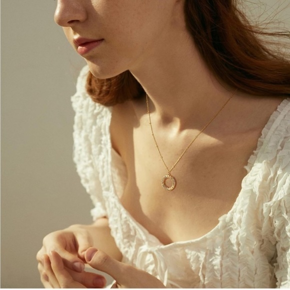 Gold 14k Gold Plated Cubic Zirconia Circle Pendant Necklace - Picture 4 of 4